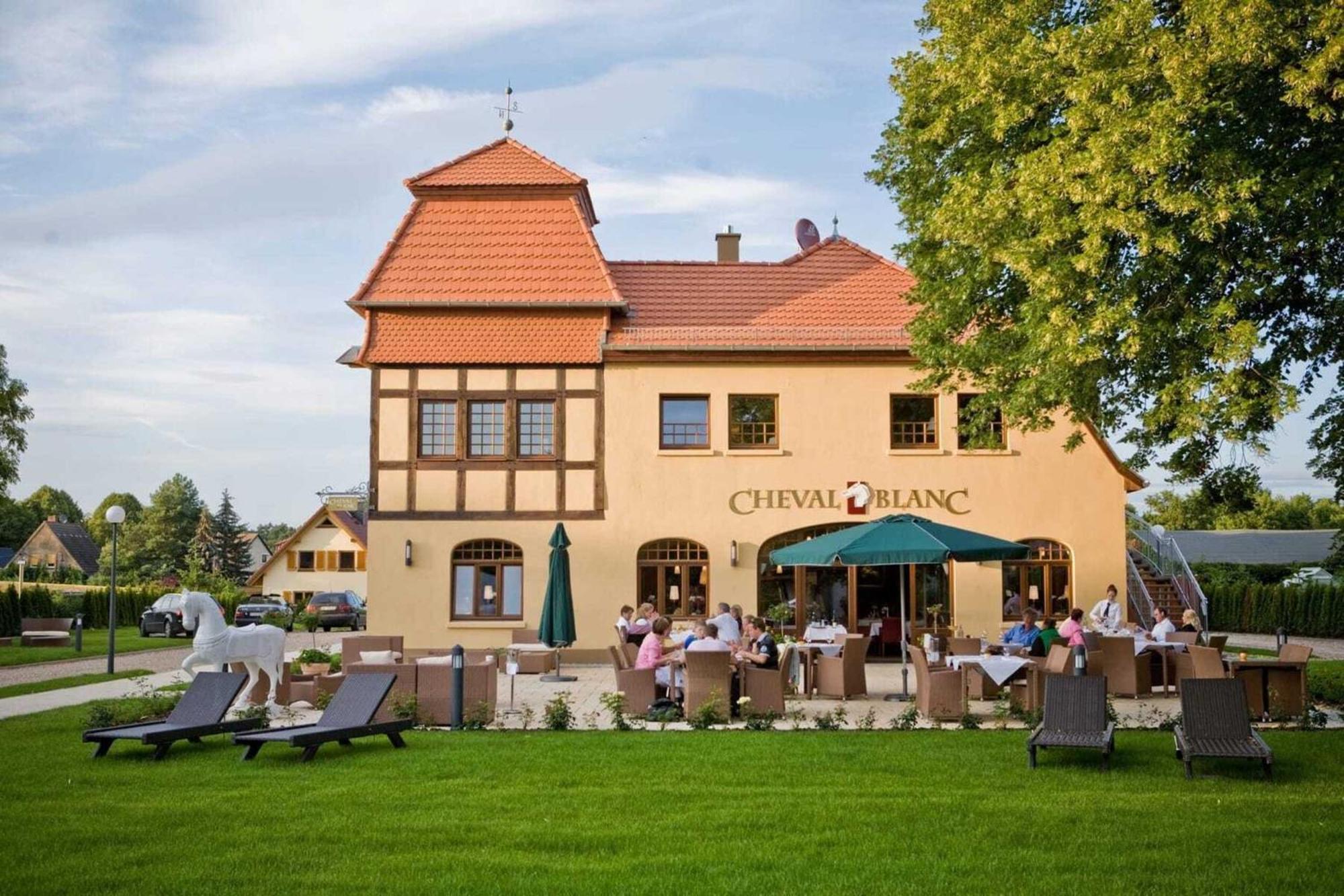 Bernsteinschloss Wendorf  外观 照片